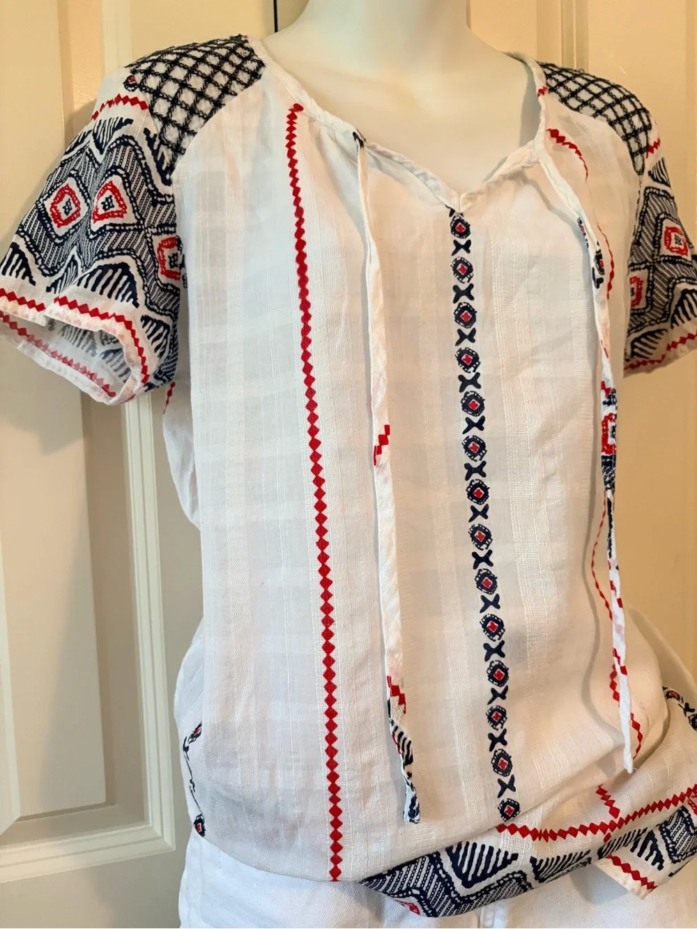 Women’s White Embroidered Peasant Top with Red & Navy Accents, size M - Picture 2 of 6